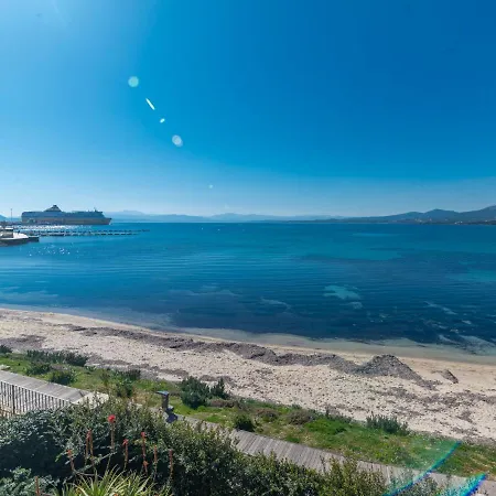 Delfino By Interhome Apartamento Golfo Aranci