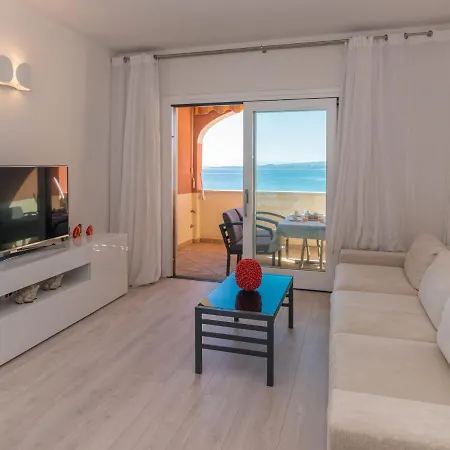 Delfino By Interhome Golfo Aranci